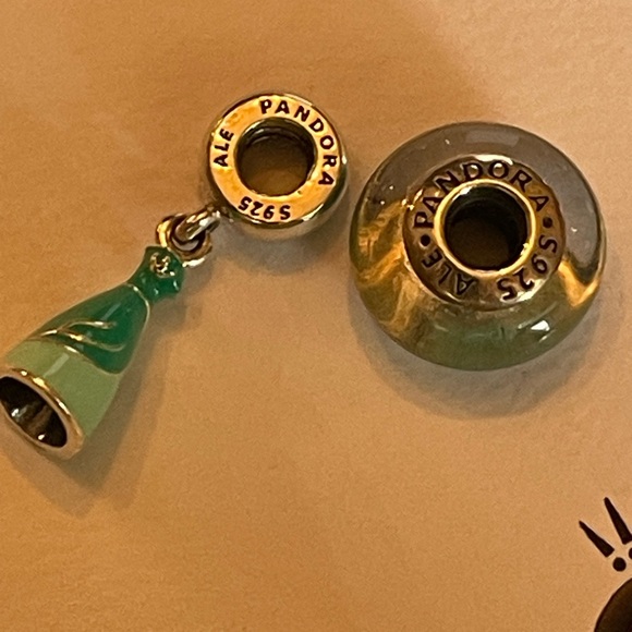 NIB Authentic Pandora x Disney Ariel dress dangle and Murano charm hard to find - Picture 5 of 9